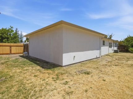 1404 Middlefield Ave, Stockton, CA 95204 Photo