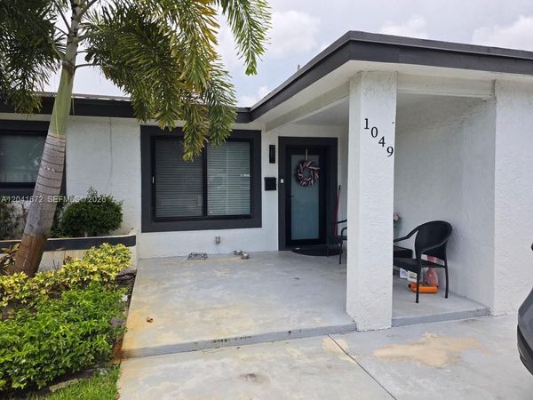 1049 Wyoming Ave , Fort Lauderdale, FL 33312