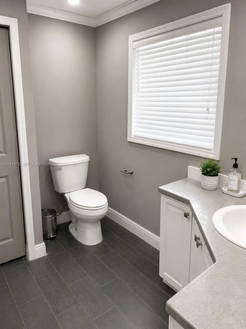 1049 Wyoming Ave, Fort Lauderdale, FL 33312 Photo