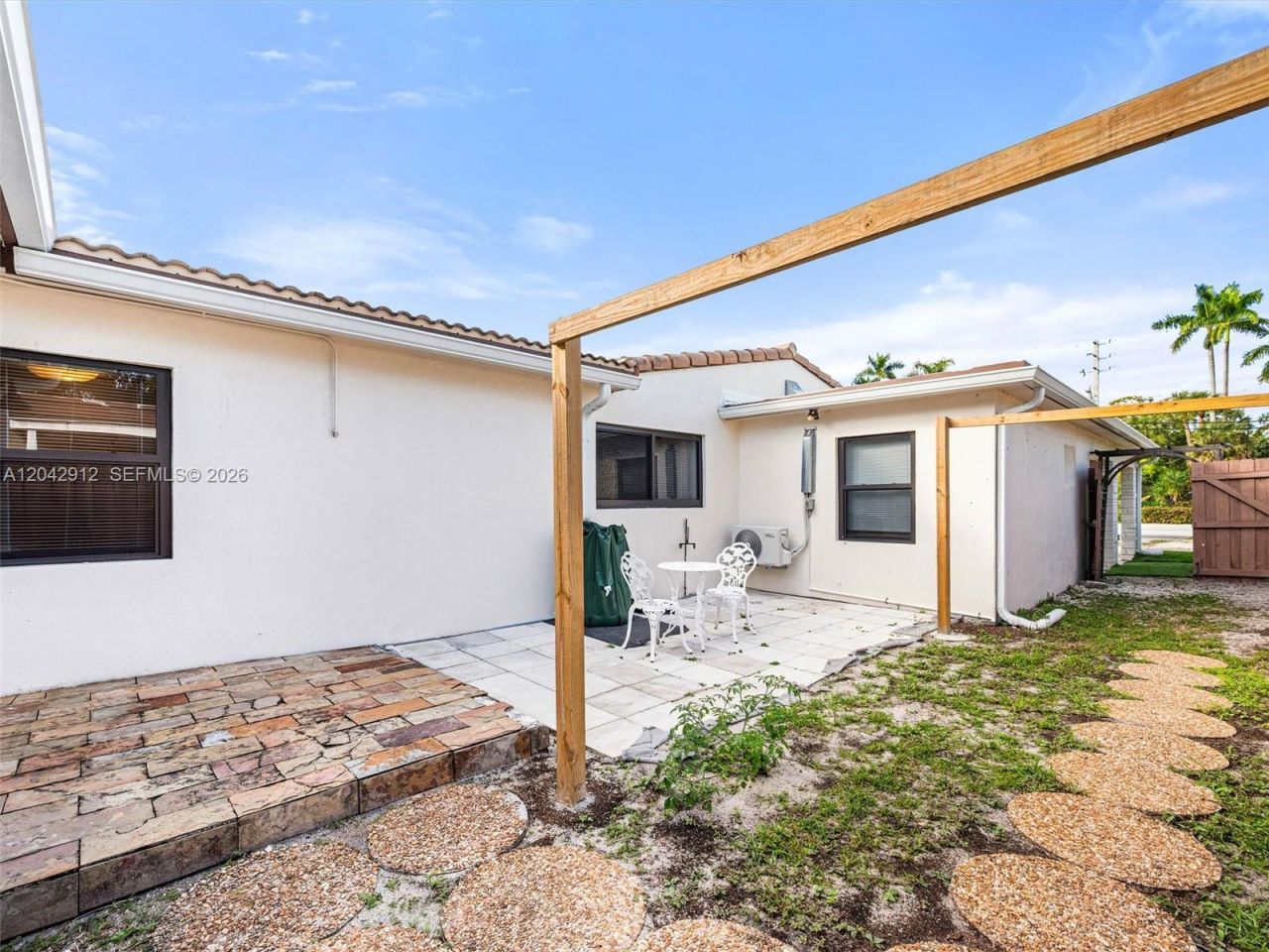 700 Davie Boulevard, Fort Lauderdale, FL 33315 Photo