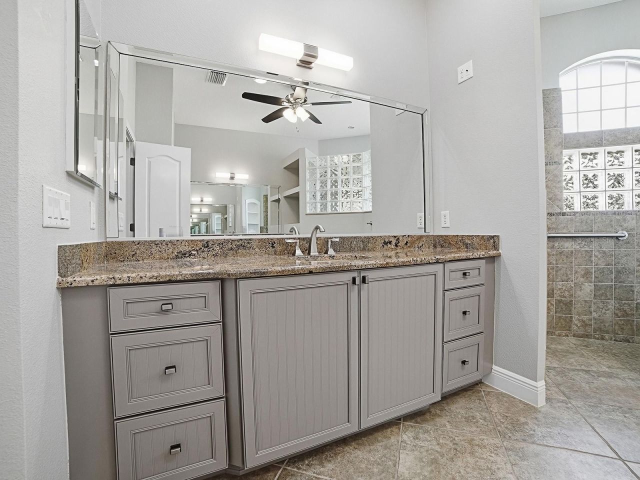 1792 Lake Miona Drive, The Villages, FL 32162 Photo