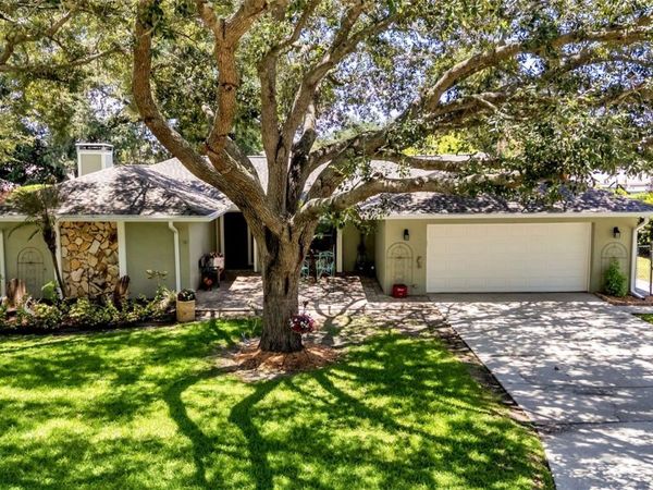 422 WILLOW RUN , LAKELAND, FL 33813