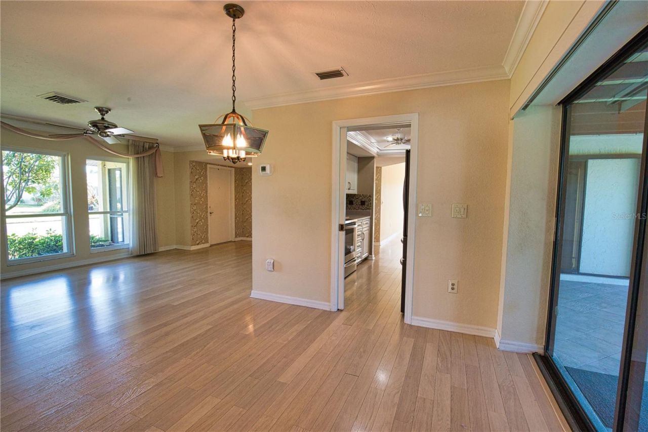 902 Pinehurst Lane, Venice, FL 34293 Photo