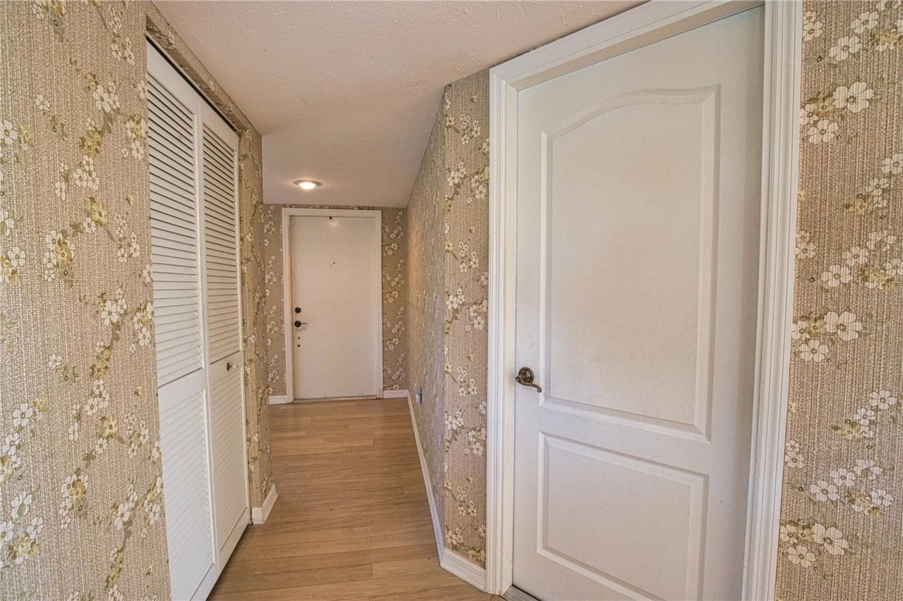 902 Pinehurst Lane, Venice, FL 34293 Photo