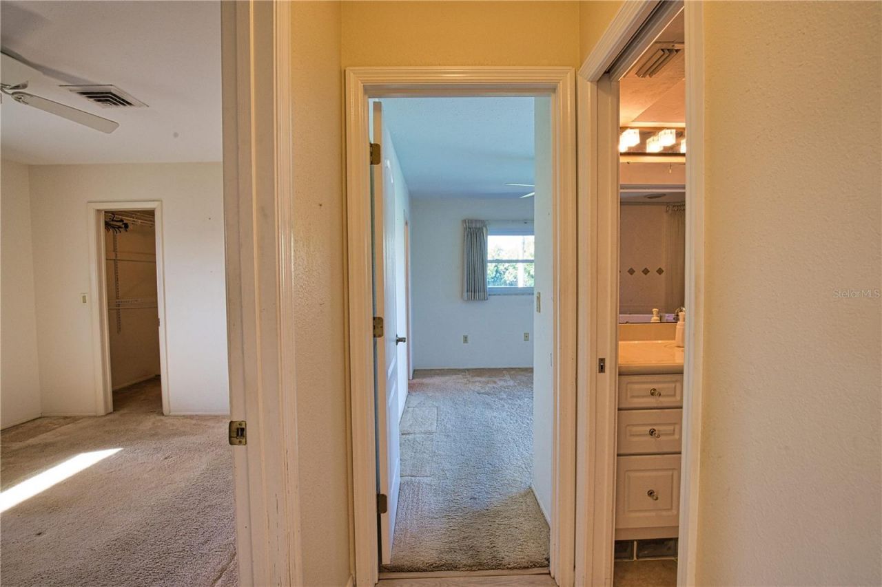 902 Pinehurst Lane, Venice, FL 34293 Photo