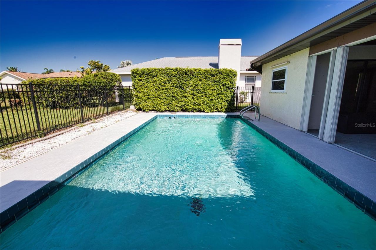 902 Pinehurst Lane, Venice, FL 34293 Photo