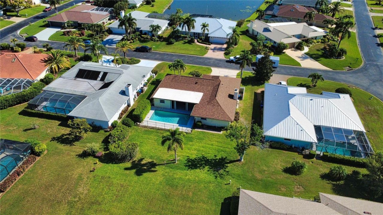902 Pinehurst Lane, Venice, FL 34293 Photo