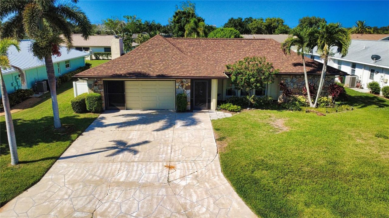 902 Pinehurst Lane, Venice, FL 34293 Photo