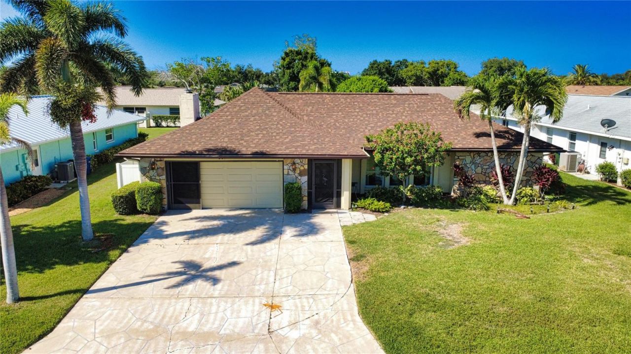 902 Pinehurst Lane, Venice, FL 34293 Photo