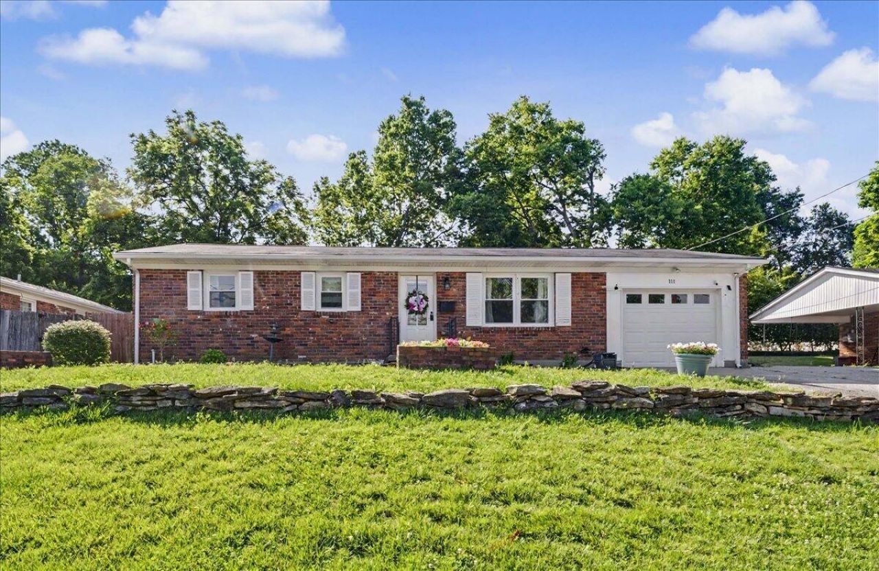 111 Bender Drive, Frankfort, KY 40601 Main Photo