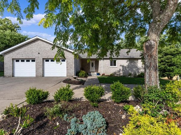 70 EAST CARDINAL AVENUE, Wheeling, WV 26003