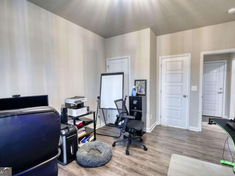 Property Image 37