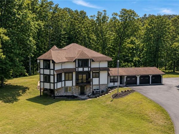 307 Fishers Road , Pittsford, NY 14534