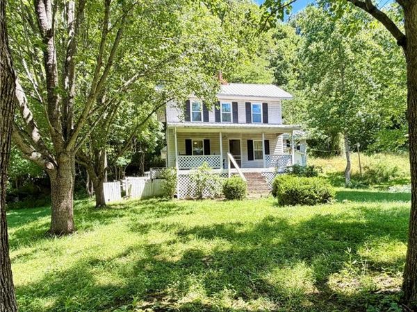 8438 Little Sandy Road, Ravenswood, WV 26164