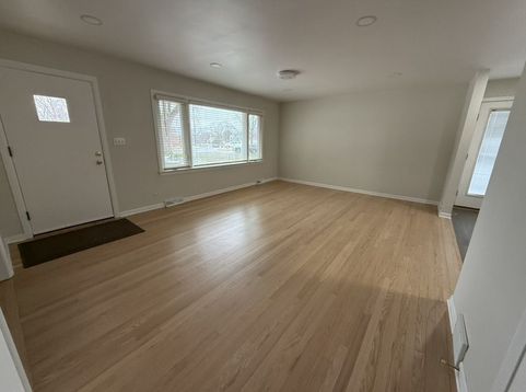 Main Photo