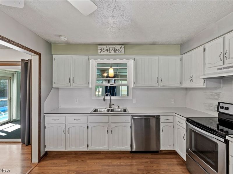 7728 Brunswick Circle NW, Massillon, OH 44646 Photo 11