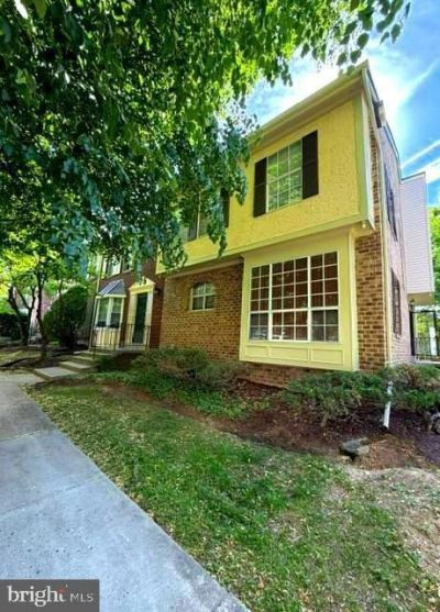 1 DUNSINANE COURT , SILVER SPRING, MD 20906