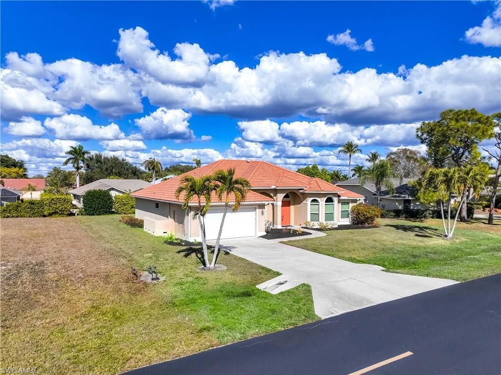 9882 El Greco Cir, Bonita Springs, FL 34135 Photo