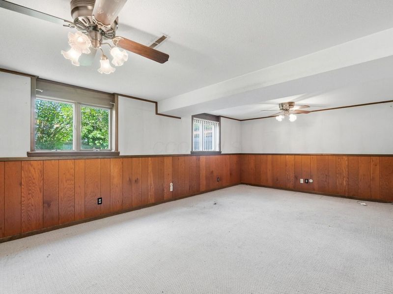 4943 Warminster Drive, Columbus, OH 43232 Photo 31