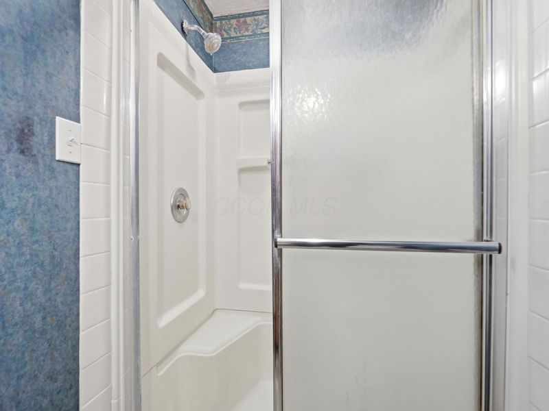 4943 Warminster Drive, Columbus, OH 43232 Photo 34