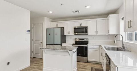 440 Half Dome Dr, Manteca, CA 95337 Photo