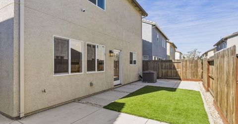 440 Half Dome Dr, Manteca, CA 95337 Photo