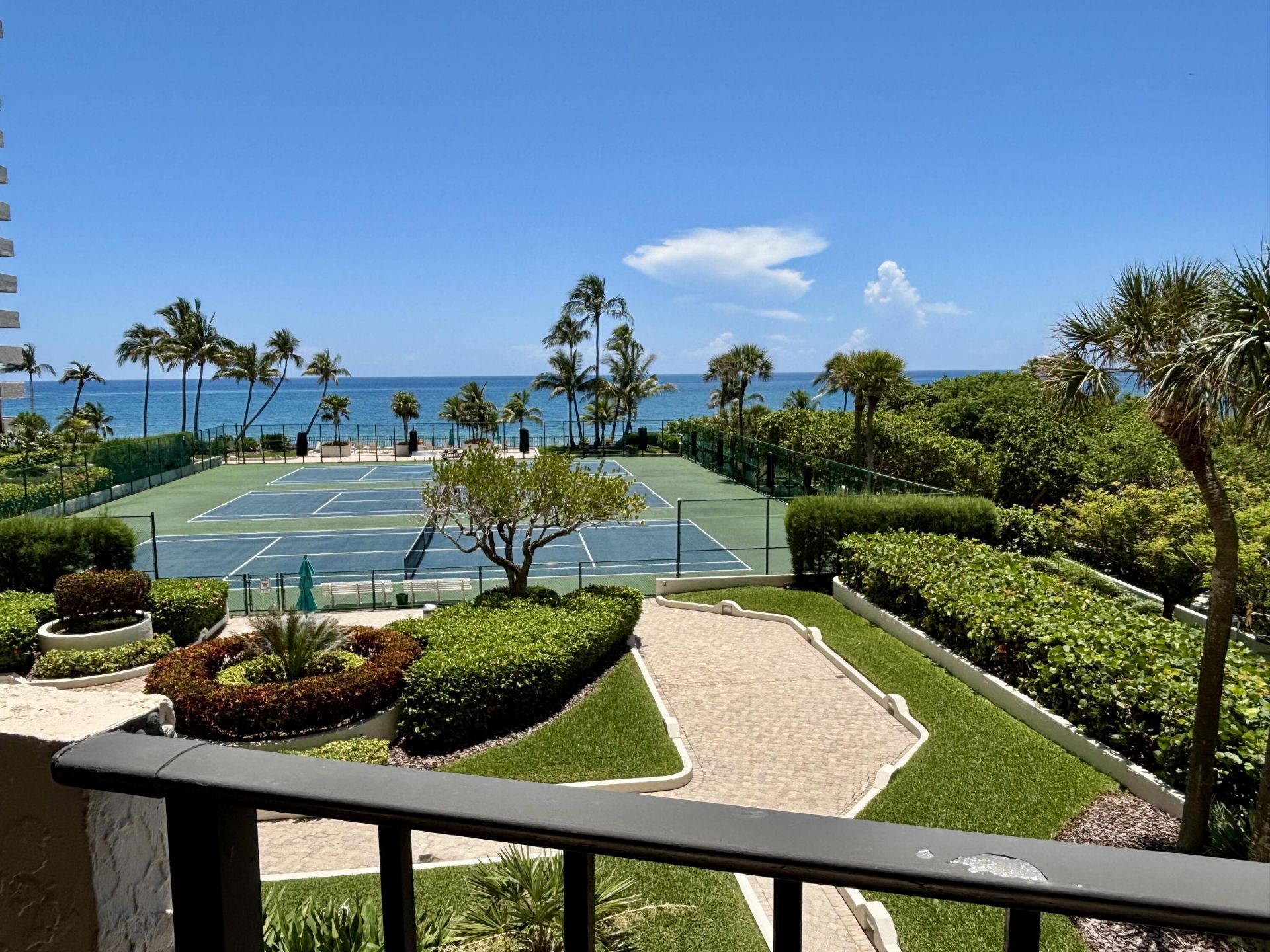 4900 N Ocean Boulevard, Unit 517, Lauderdale by the Sea, FL 33308 Photo
