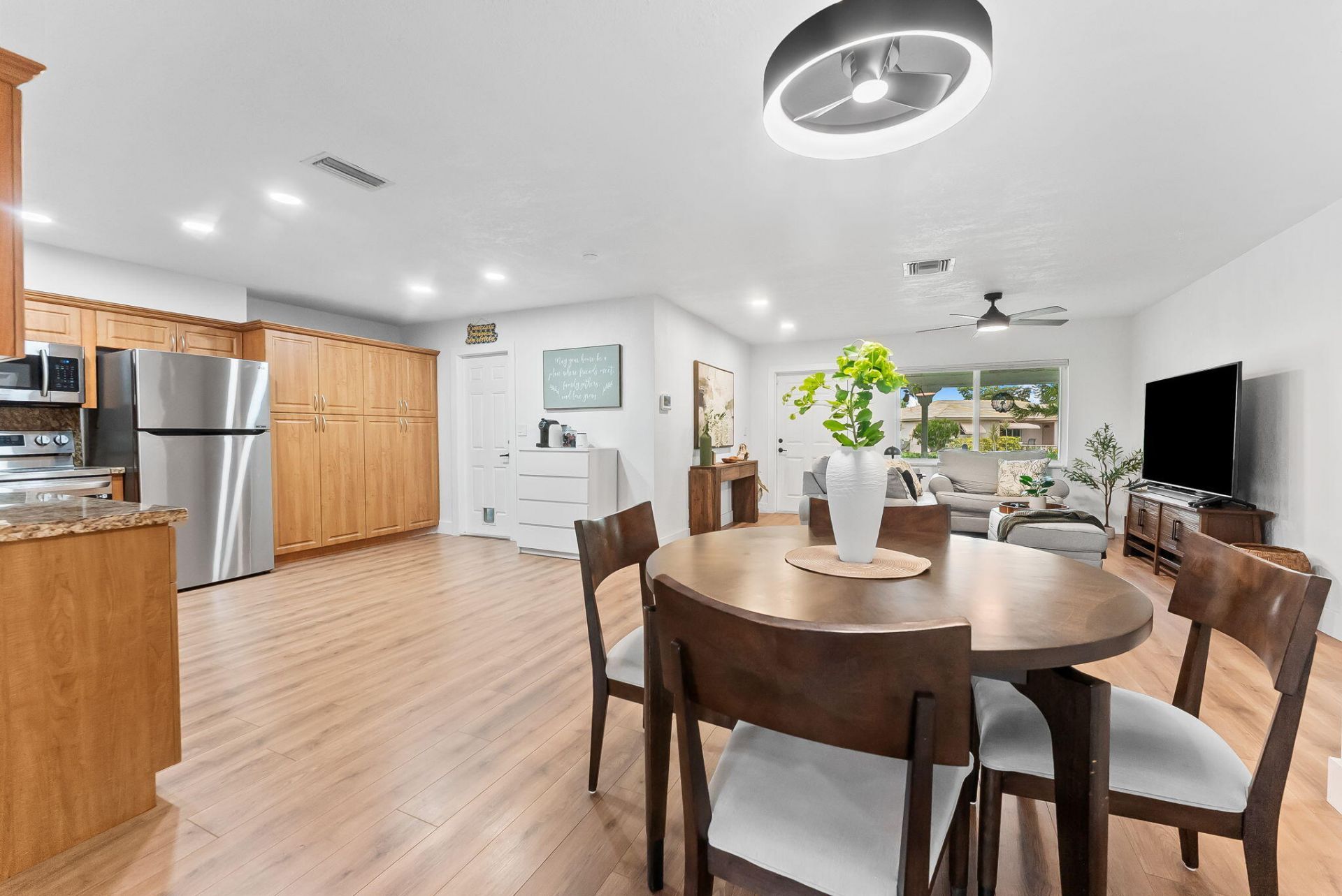 7100 NW 92nd Avenue, Tamarac, FL 33321 Photo