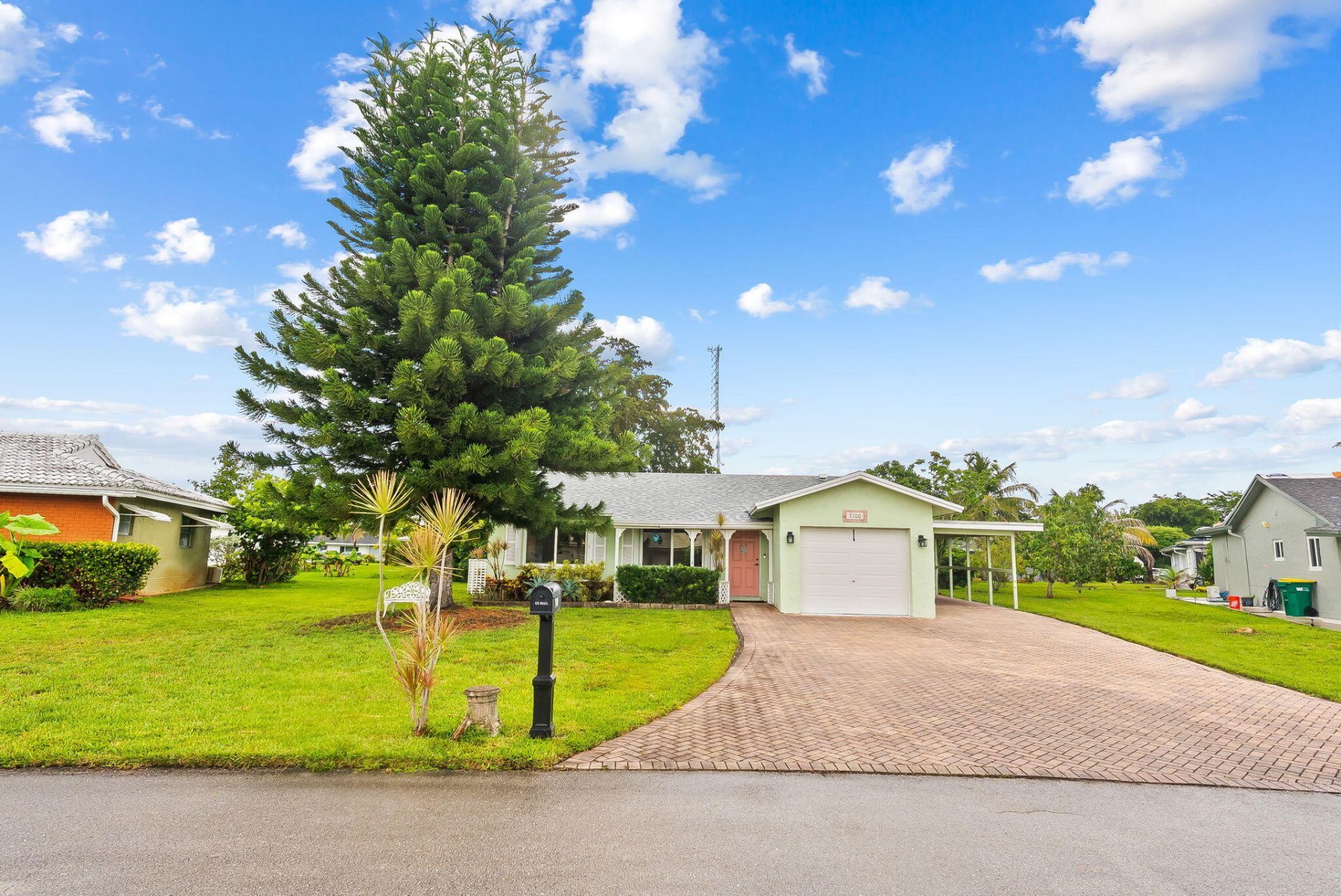 7100 NW 92nd Avenue, Tamarac, FL 33321 Photo