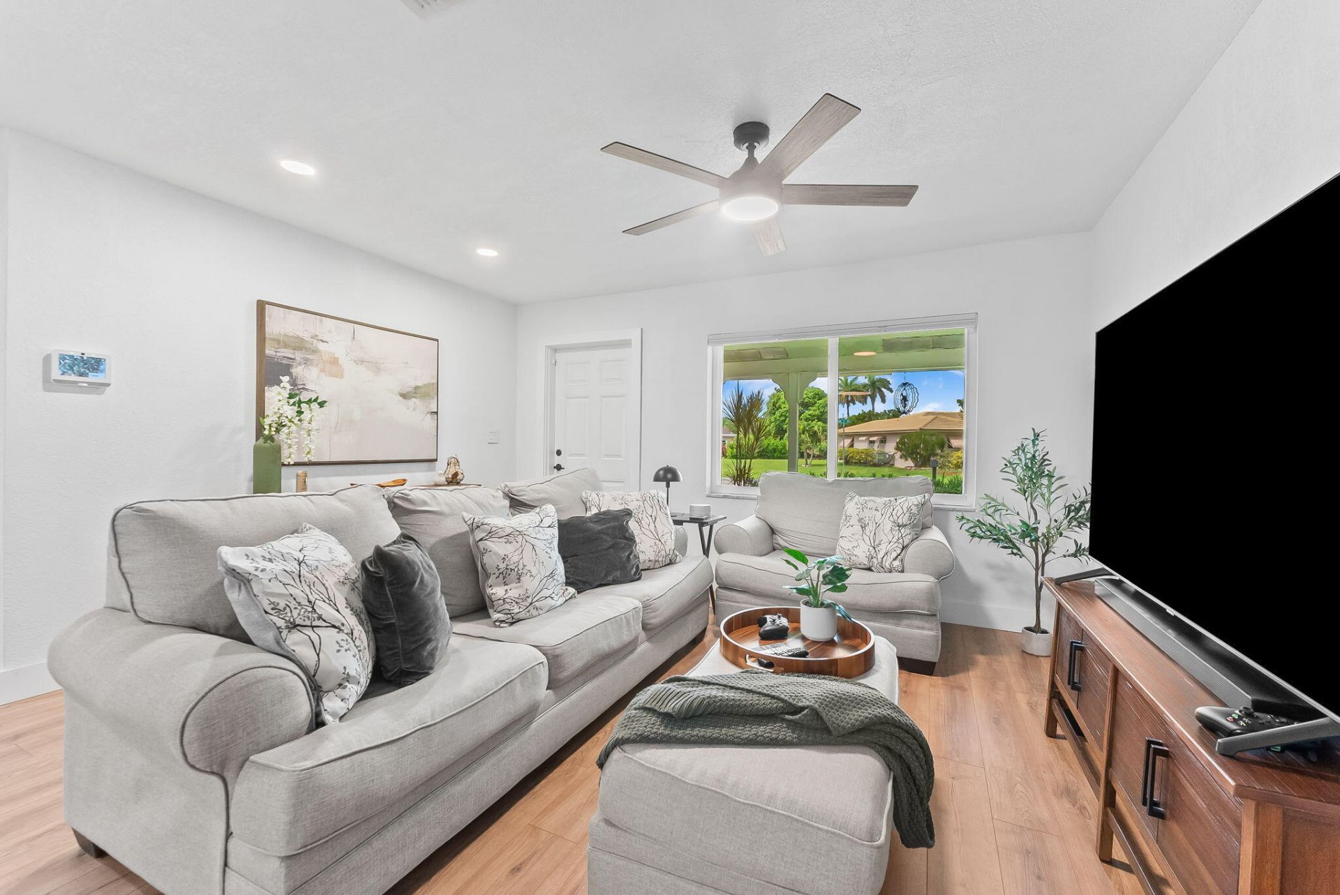 7100 NW 92nd Avenue, Tamarac, FL 33321 Photo