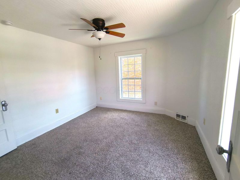 60 N London Street, Mount Sterling, OH 43143 Photo 19