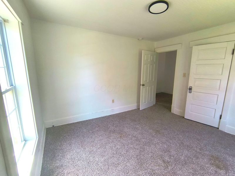 60 N London Street, Mount Sterling, OH 43143 Photo 22