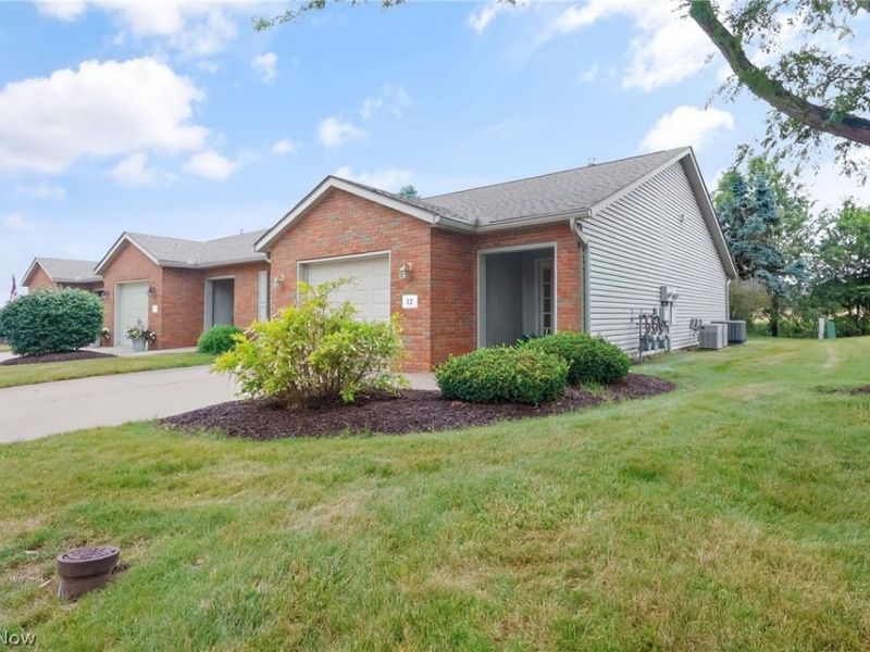 1044 Patrick Place, Unit 12, Wooster, OH 44691 Photo 2