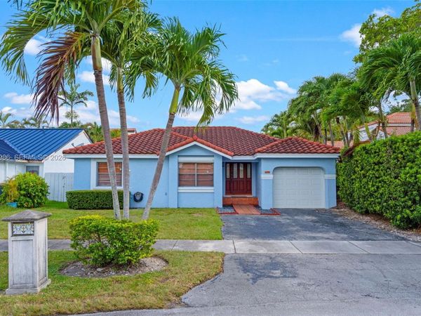 12535 SW 95th Ter , Miami, FL 33186