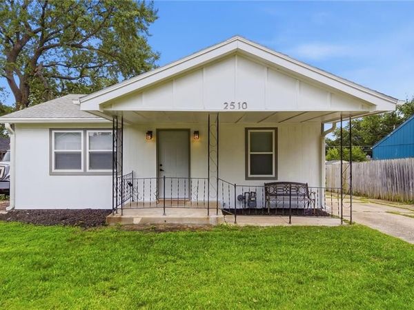 2510 SE Wisconsin Avenue, Topeka, KS 66605