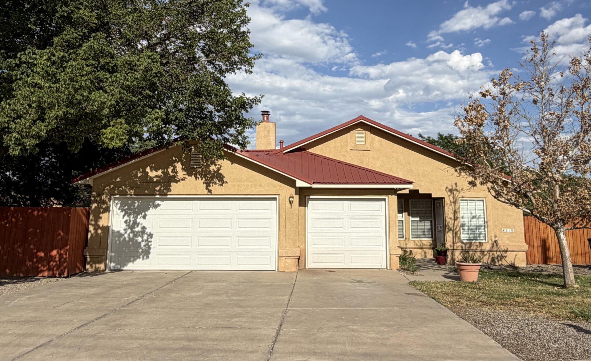 4010 San Isidro Street Nw, Albuquerque, NM 87107 Main Photo
