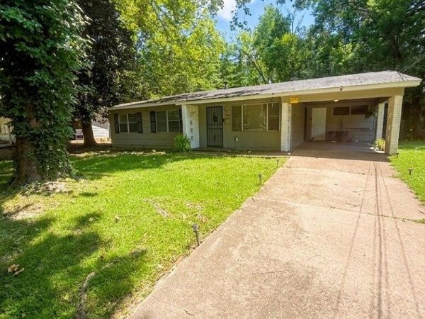 1032 Maria Drive, Jackson, MS 39204