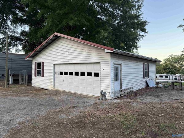 40 Buttercup Drive, Guntersville, AL 35976