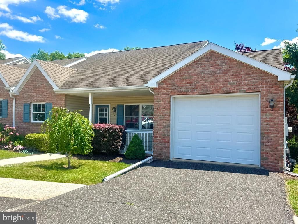 43 ELLEN CIRCLE , POTTSTOWN, PA 19464