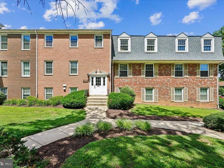 740 Quince Orchard Boulevard, Unit 102, Gaithersburg, MD 20878 Main Photo