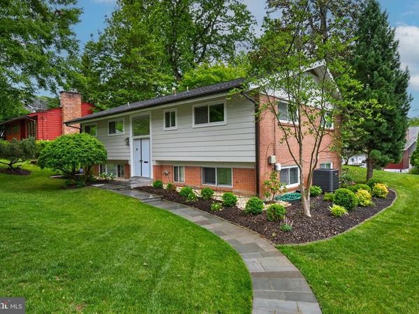 6501 BANNOCKBURN DRIVE, BETHESDA, MD 20817