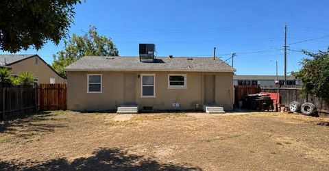 4501-4812 , C Roosevelt Ave, Sacramento, CA 95820 Photo