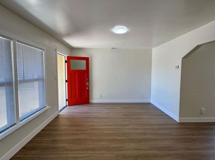 4501-4812 , C Roosevelt Ave, Sacramento, CA 95820 Photo