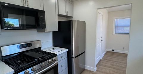 4501-4812 , C Roosevelt Ave, Sacramento, CA 95820 Photo