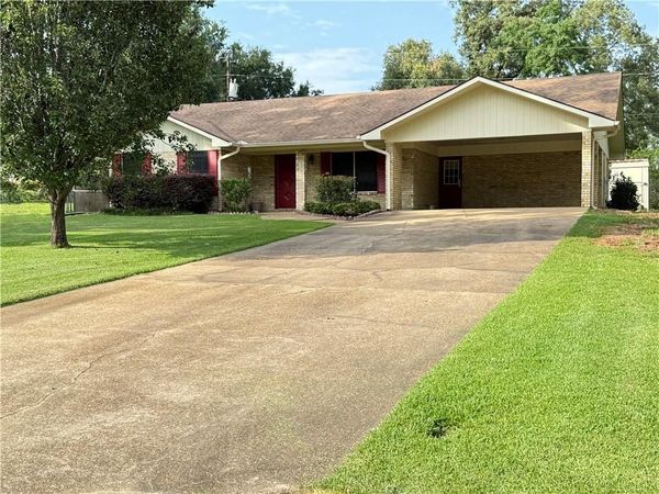115 RUSTIC MANOR Cove, Pineville, LA 71360