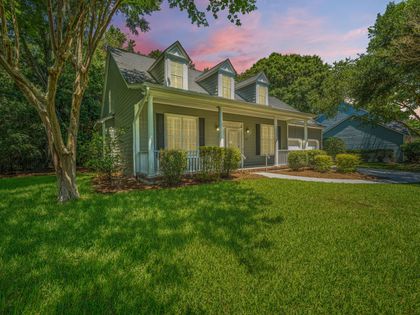 2717 Merwether Lane Mount Pleasant, SC 29466