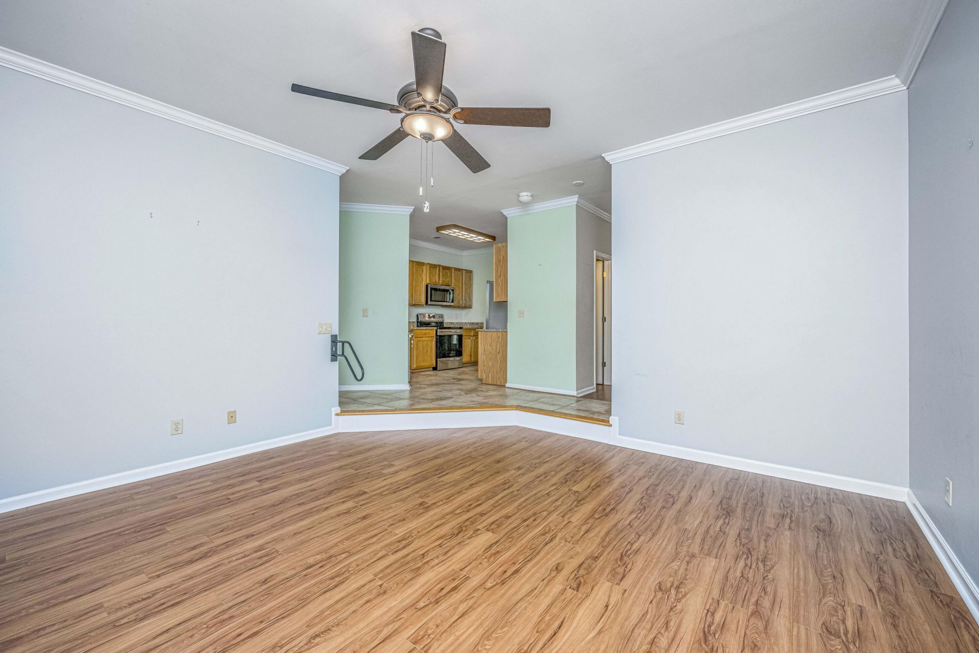2717 Merwether Lane Photo 18