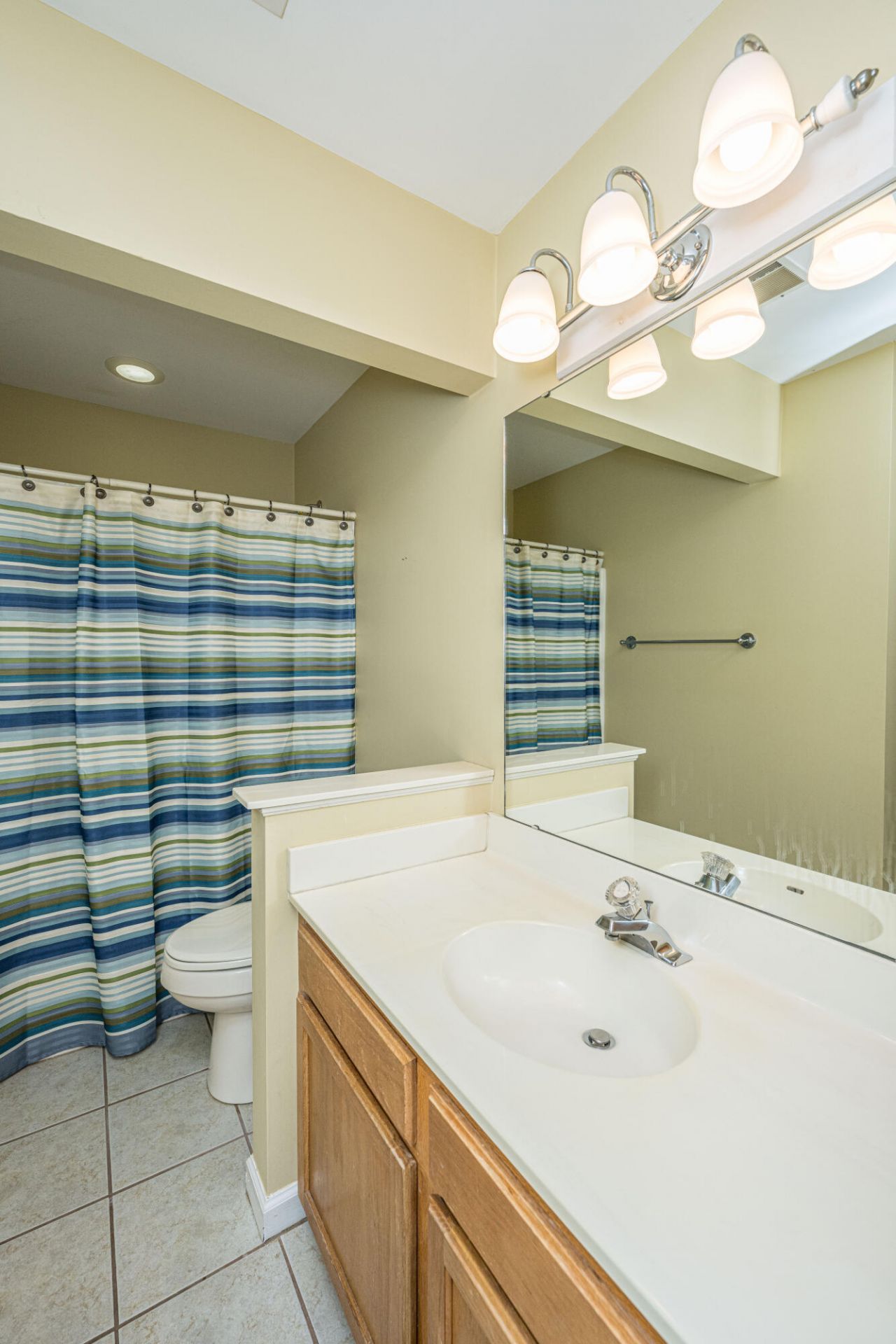 2717 Merwether Lane Photo 29