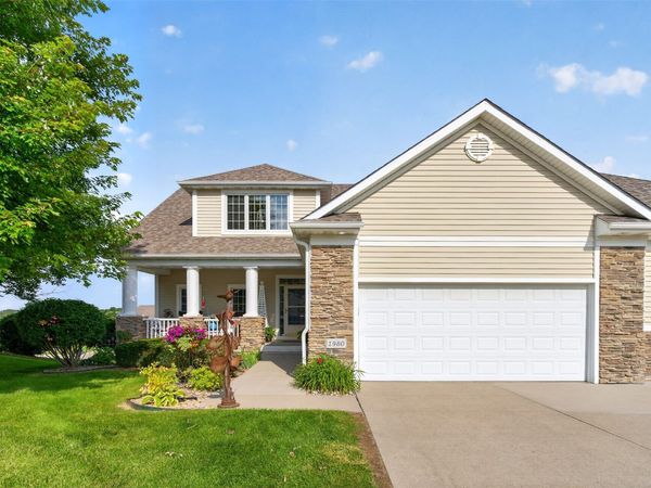 1980 Copper Wynd Court, Pleasant Hill, IA 50327