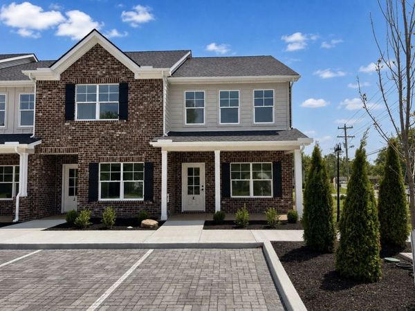 1323 Bradyville Pike, Unit K, Murfreesboro, TN 37130